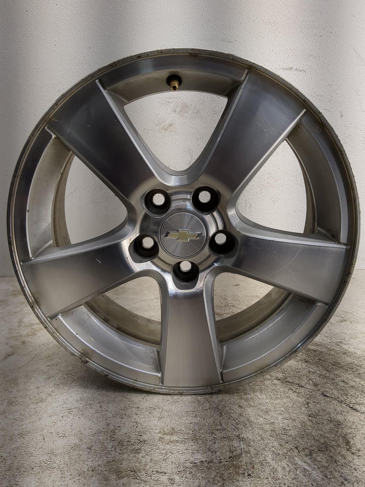 2011-2014 Chevrolet Cruze Oem Wheel Rim - Oemusedautoparts1.com