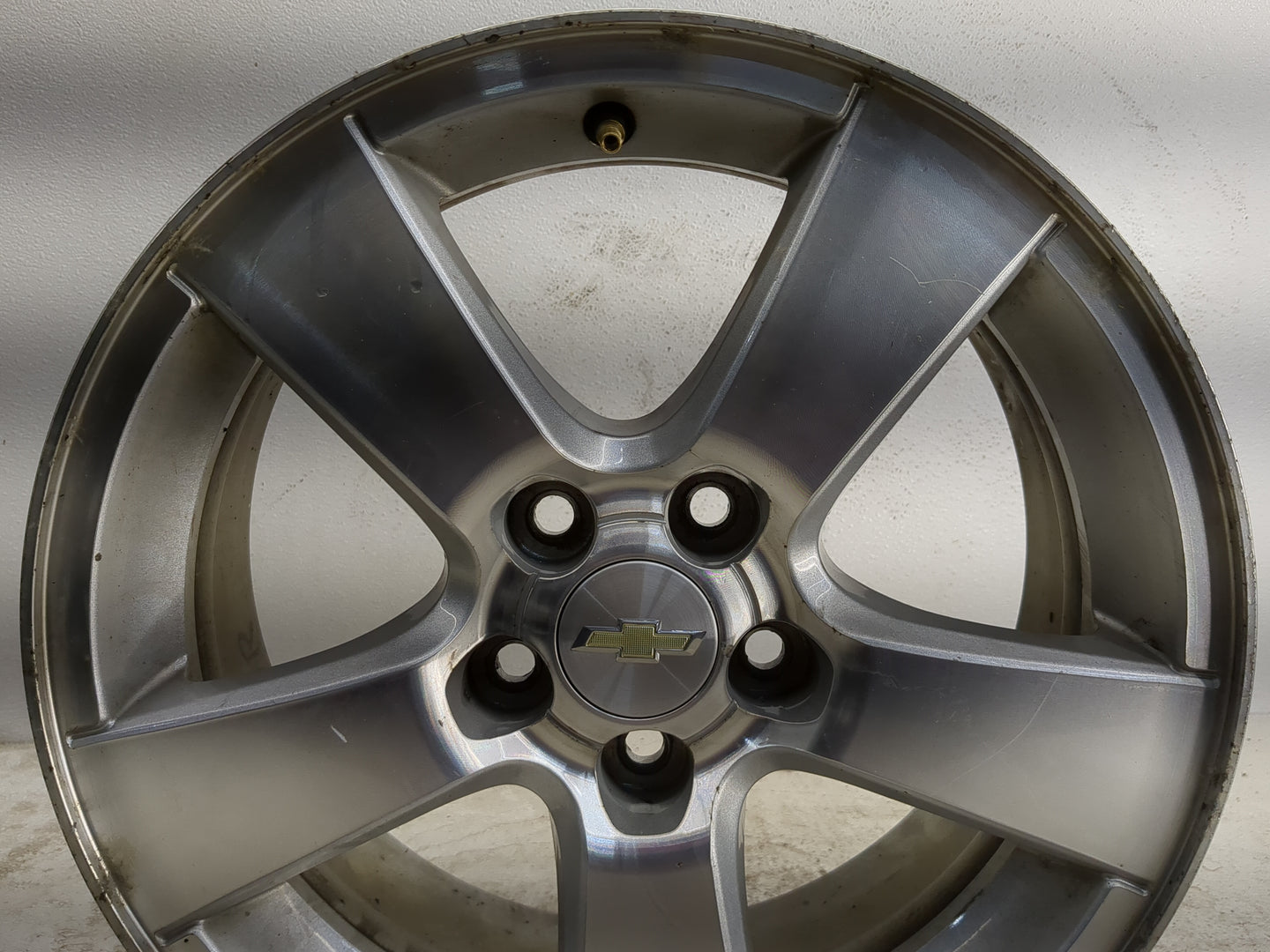 2011-2014 Chevrolet Cruze Oem Wheel Rim - Oemusedautoparts1.com