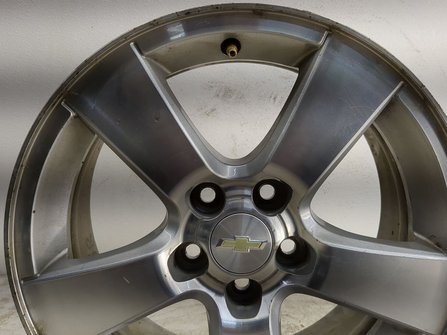 2011-2014 Chevrolet Cruze Oem Wheel Rim - Oemusedautoparts1.com