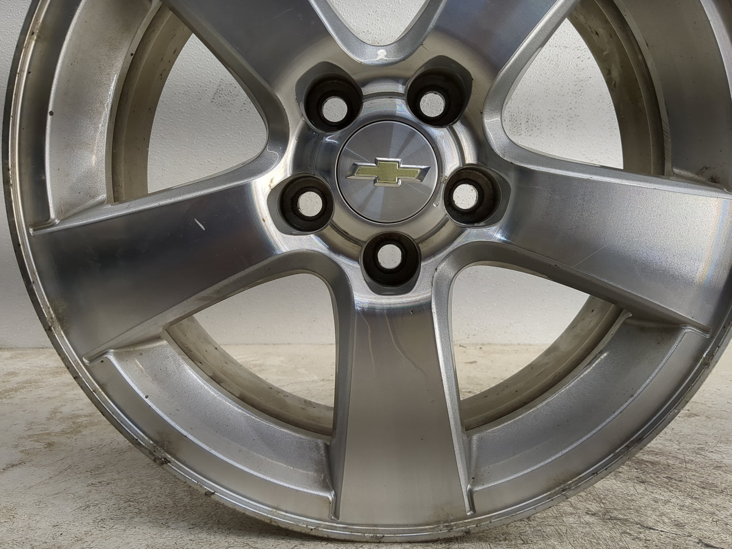 2011-2014 Chevrolet Cruze Oem Wheel Rim - Oemusedautoparts1.com