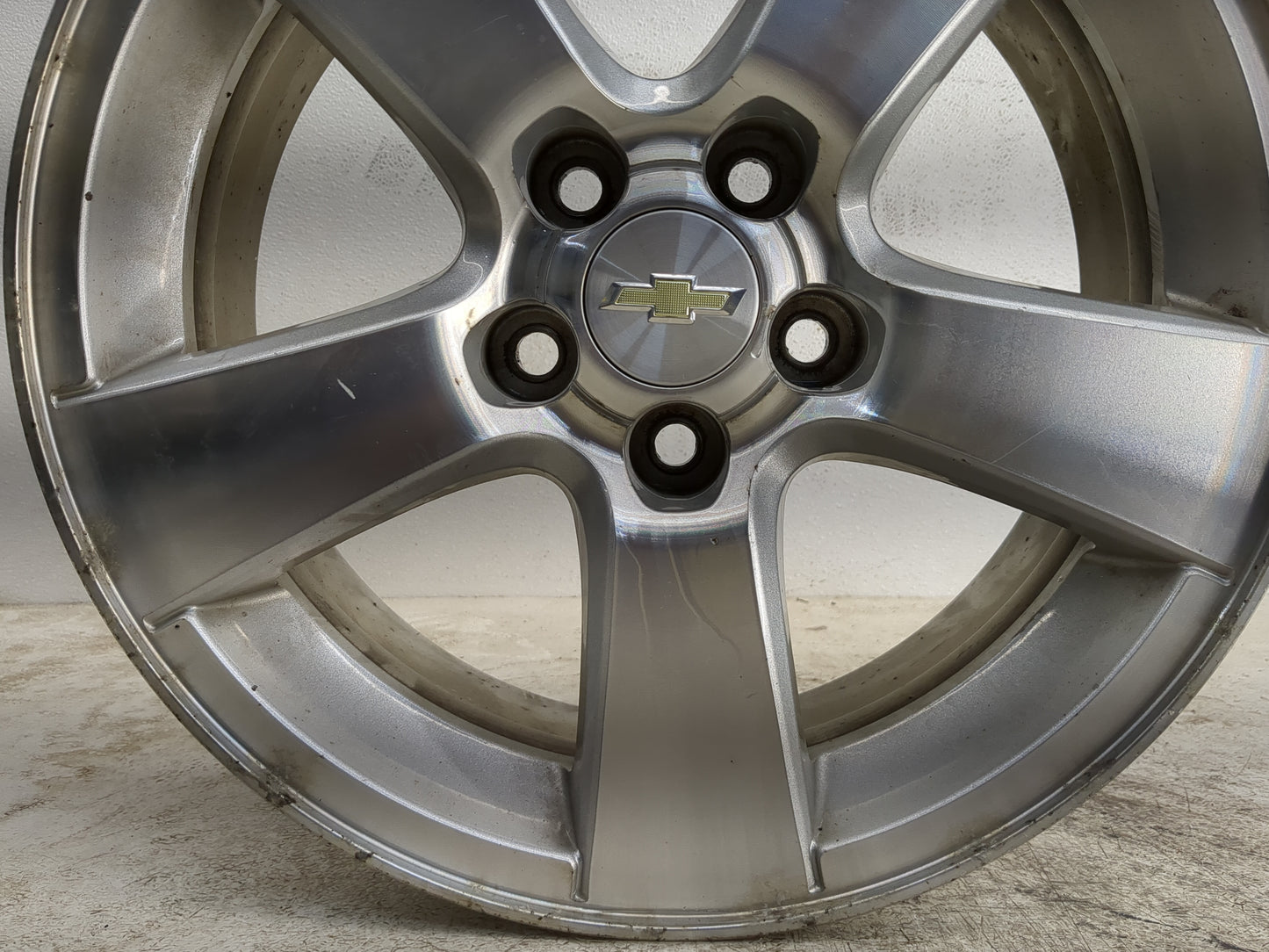 2011-2014 Chevrolet Cruze Oem Wheel Rim - Oemusedautoparts1.com