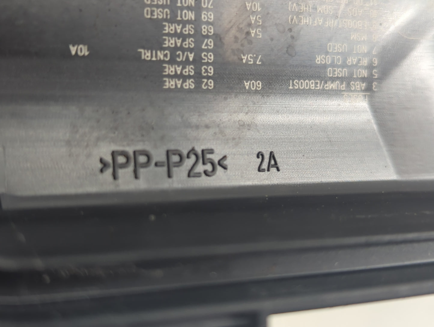 2011-2014 Chevrolet Cruze Fusebox Fuse Box Panel Relay Module P/N:PP-P25 Fits Fits 2011 2012 2013 2014 OEM Used Auto Parts -