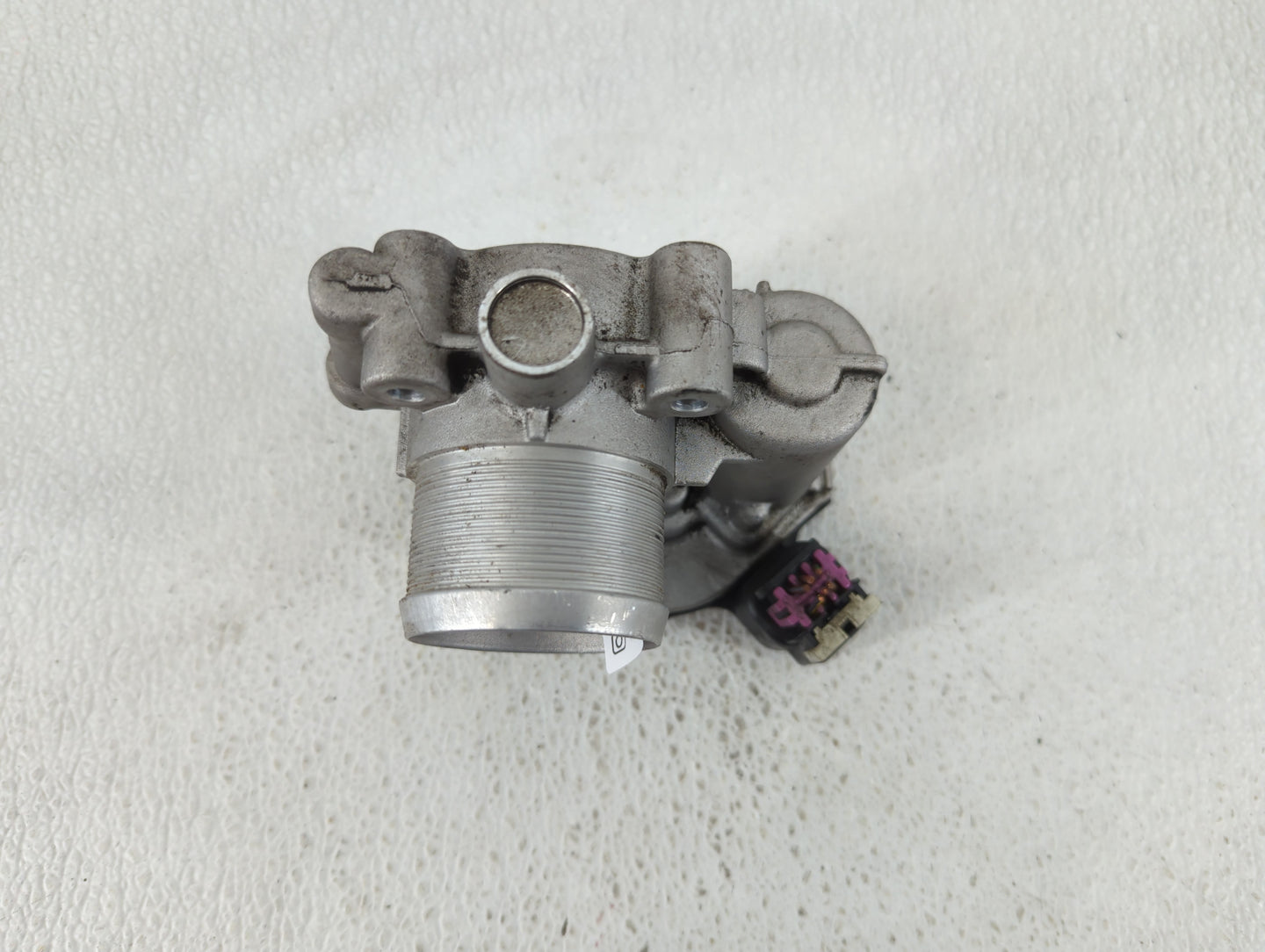 2011-2016 Chevrolet Cruze Throttle Body P/N:55 581662 Fits Fits 2011 2012 2013 2014 2015 2016 2017 2018 2019 2020 2021 OEM U