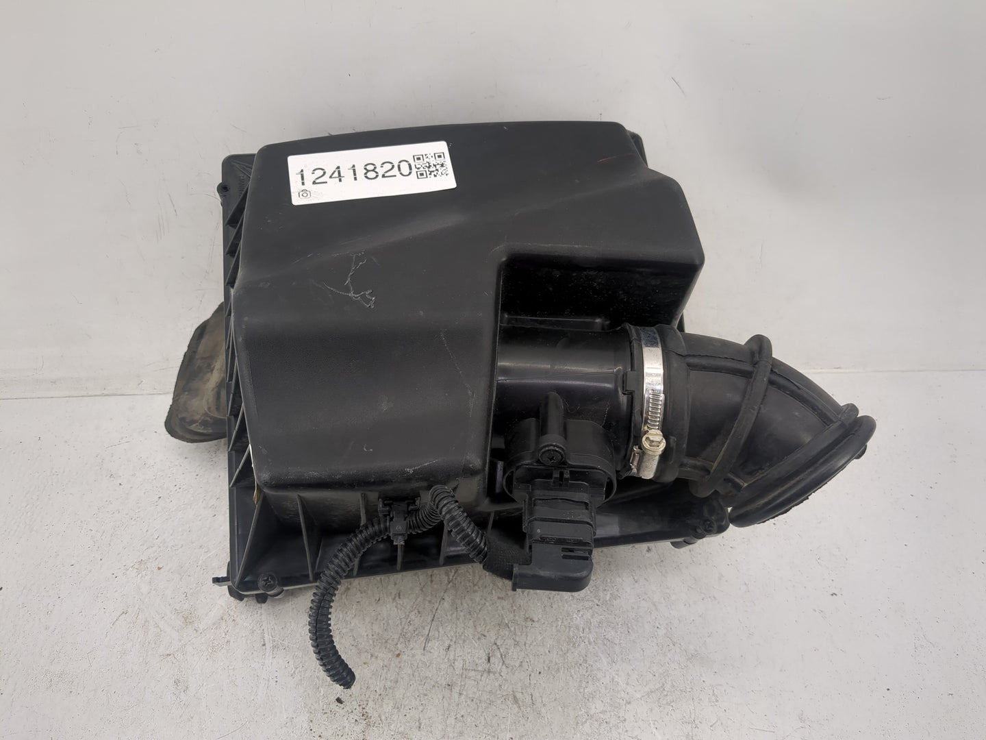 2014 Chevrolet Cruze Air Cleaner Intake-duct Hose Tube - Oemusedautoparts1.com