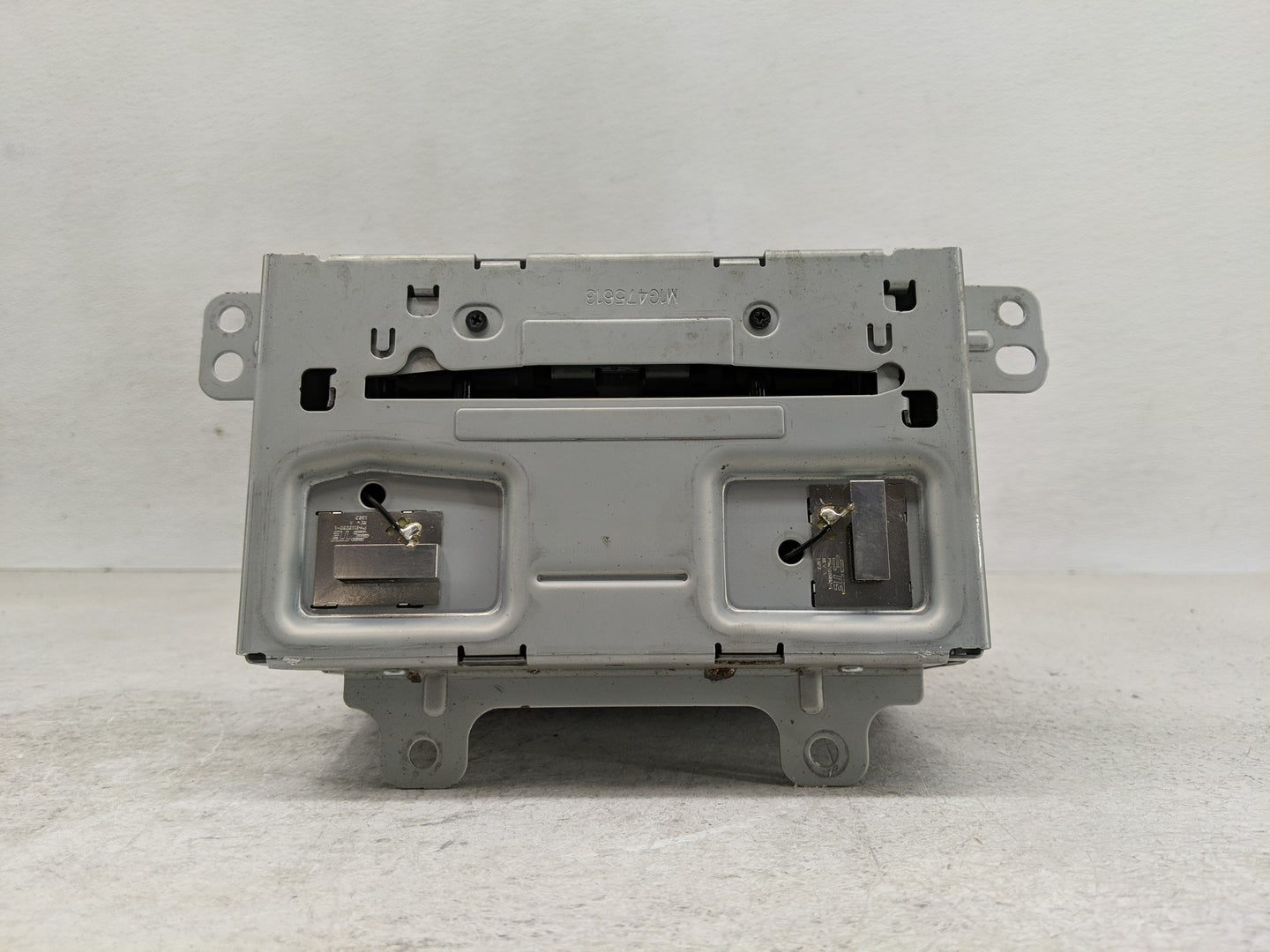 2014 Chevrolet Cruze Radio AM FM Cd Player Receiver Replacement P/N:2320 6821 Fits OEM Used Auto Parts - Oemusedautoparts1.c