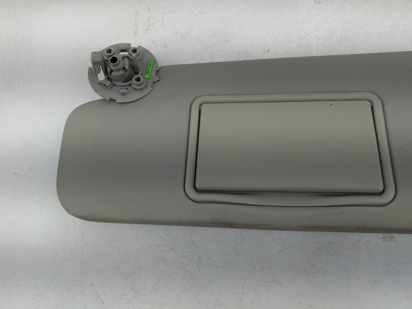 2011-2016 Chevrolet Cruze Sun Visor Shade Replacement Driver Left Mirror Fits Fits 2011 2012 2013 2014 2015 2016 OEM Used Au