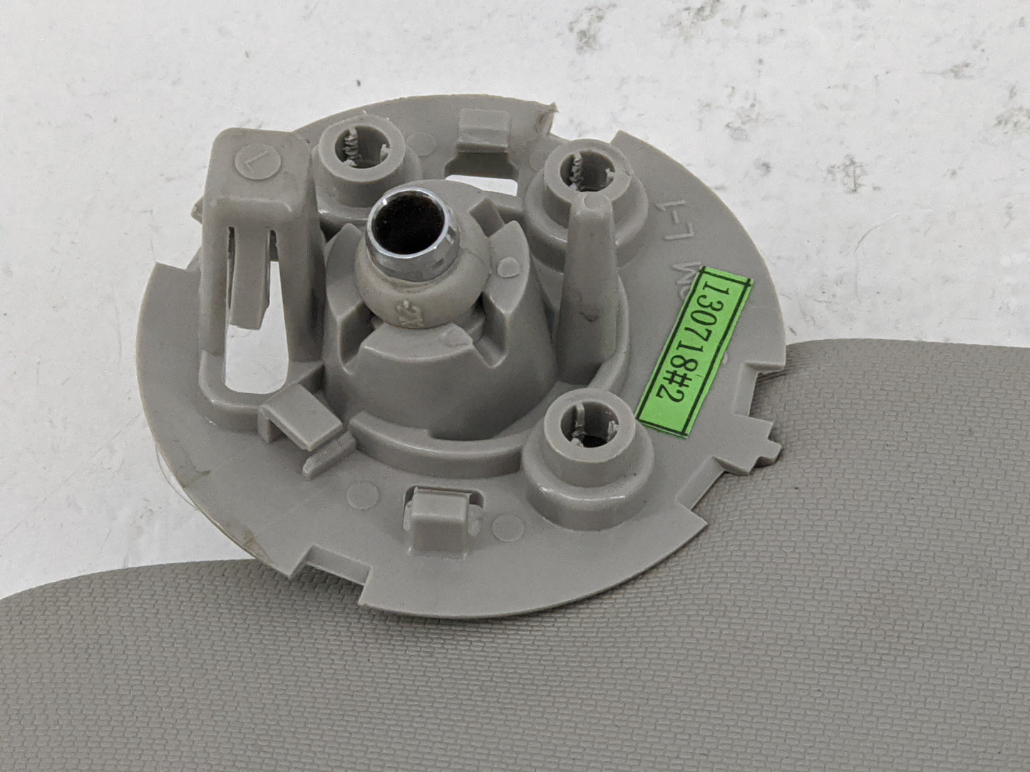 2011-2016 Chevrolet Cruze Sun Visor Shade Replacement Driver Left Mirror Fits Fits 2011 2012 2013 2014 2015 2016 OEM Used Au