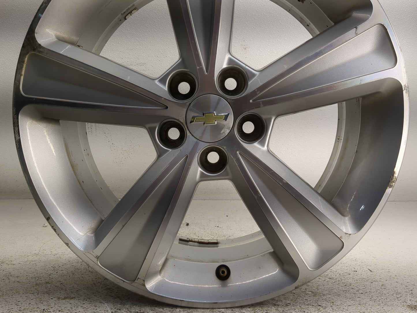 2012-2016 Chevrolet Cruze Oem Wheel Rim 1274938 - Oemusedautoparts1.com