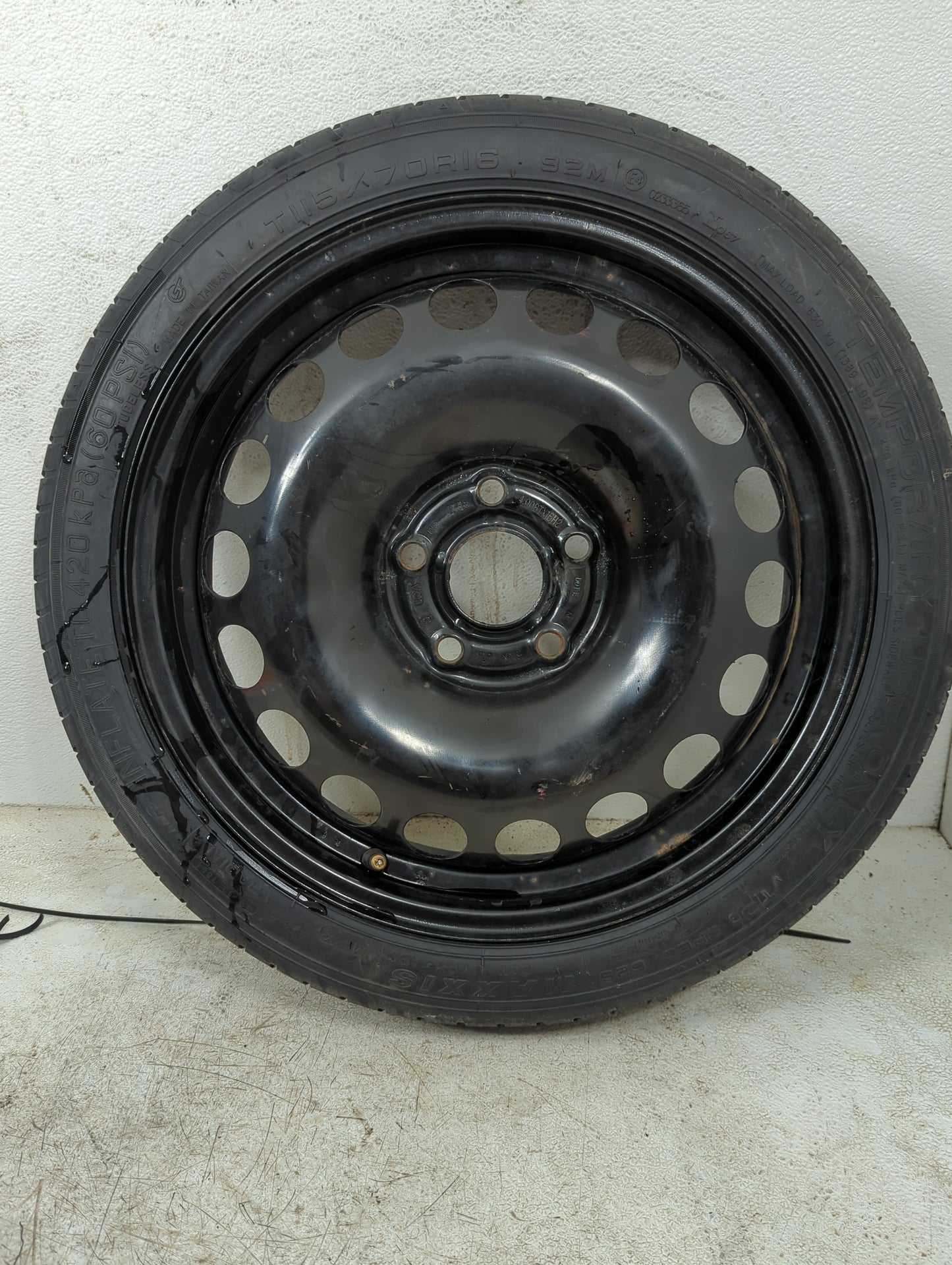 2011-2016 Chevrolet Cruze Spare Donut Tire Wheel Rim Oem 1274942 - Oemusedautoparts1.com