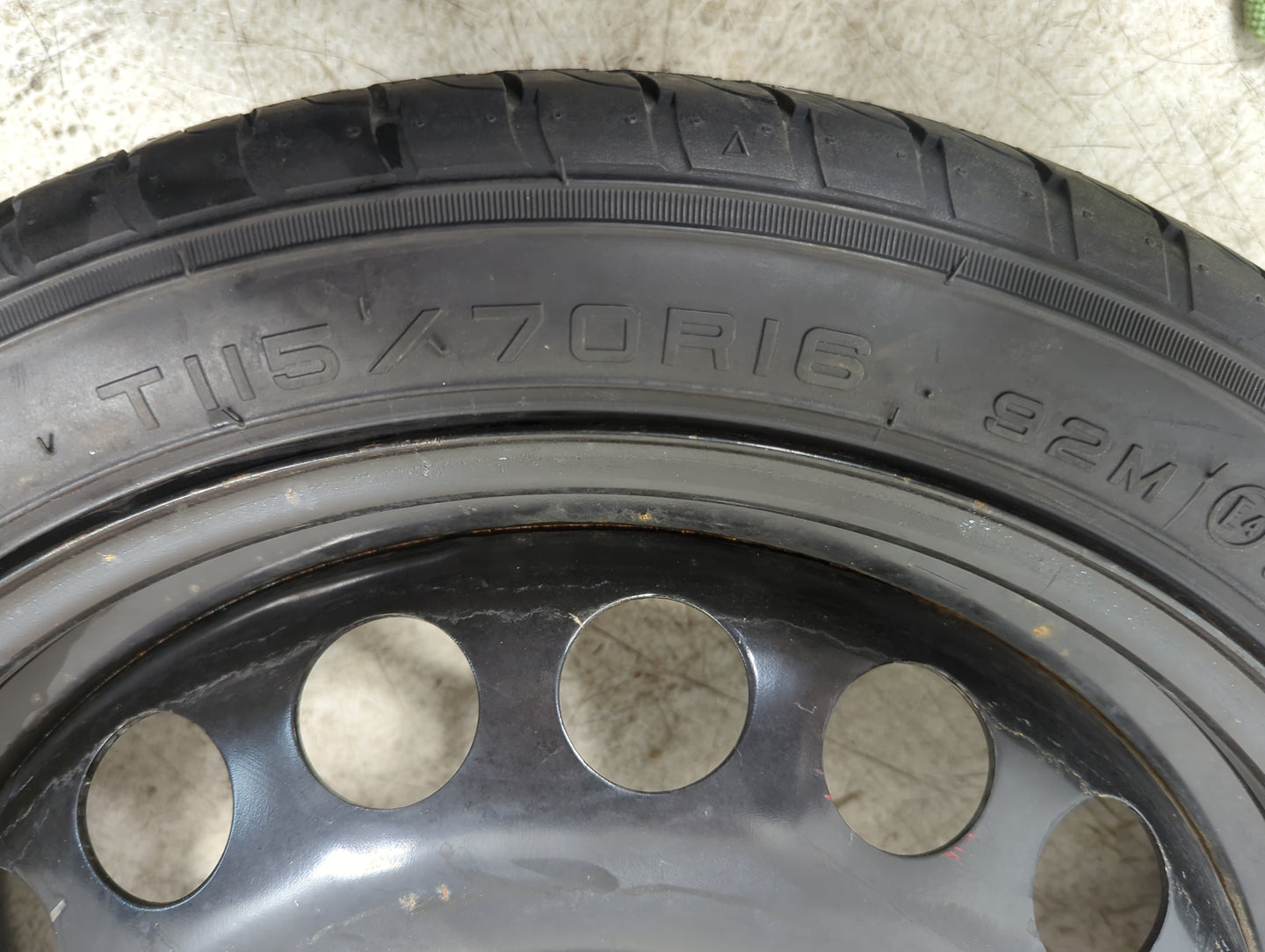 2011-2016 Chevrolet Cruze Spare Donut Tire Wheel Rim Oem 1274942 - Oemusedautoparts1.com