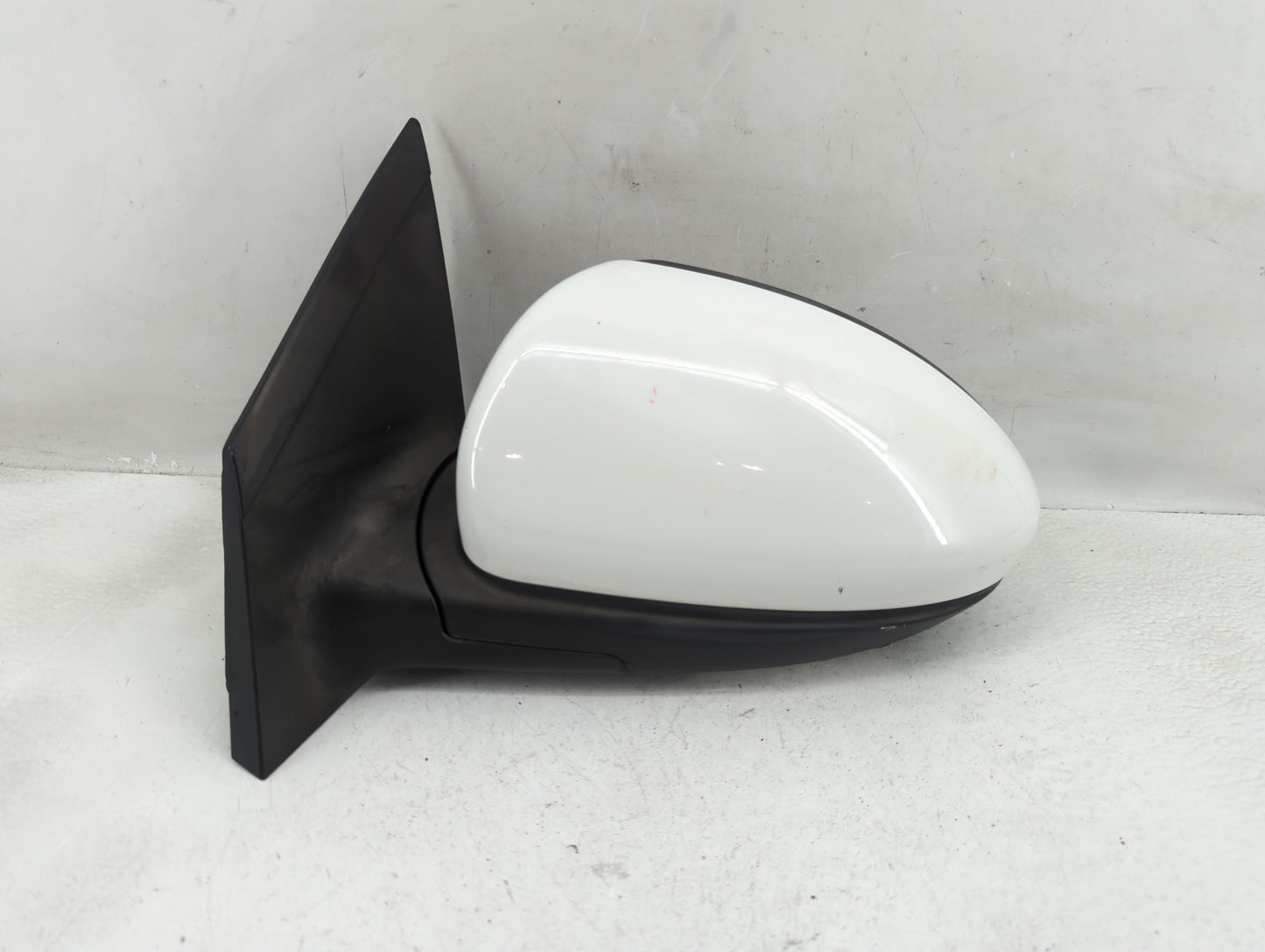 2011-2016 Chevrolet Cruze Side Mirror Replacement Driver Left View Door Mirror P/N:95186734 95186748 Fits OEM Used Auto Part