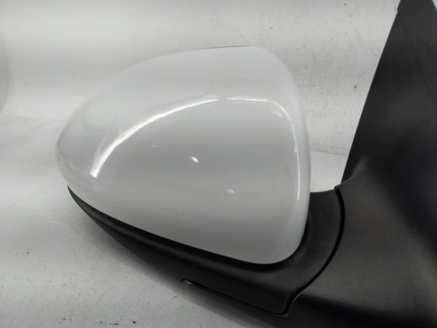 2011-2016 Chevrolet Cruze Side Mirror Replacement Passenger Right View Door Mirror P/N:95186727 Fits OEM Used Auto Parts - O
