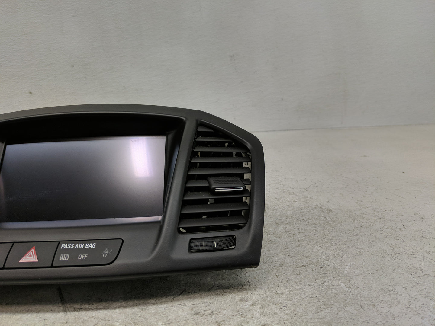 2012-2016 Chevrolet Cruze Information Display Screen - Oemusedautoparts1.com