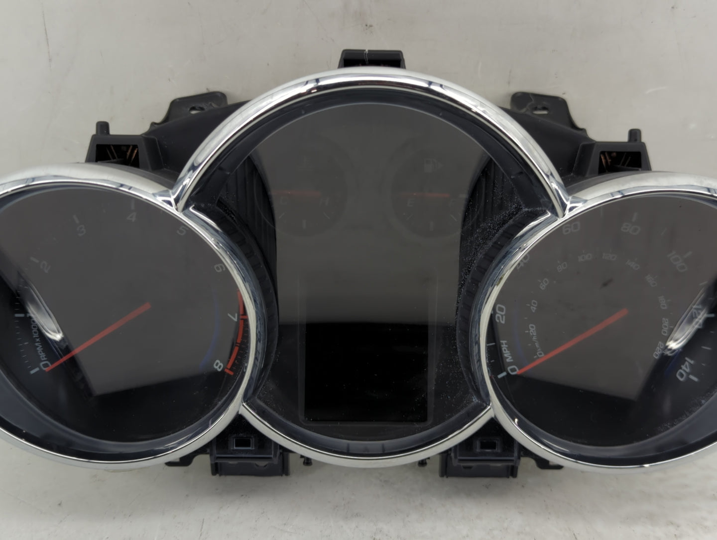 2013-2014 Chevrolet Cruze Instrument Cluster Speedometer Gauges P/N:95123976 811511914, 94560794 Fits Fits 2013 2014 OEM Use