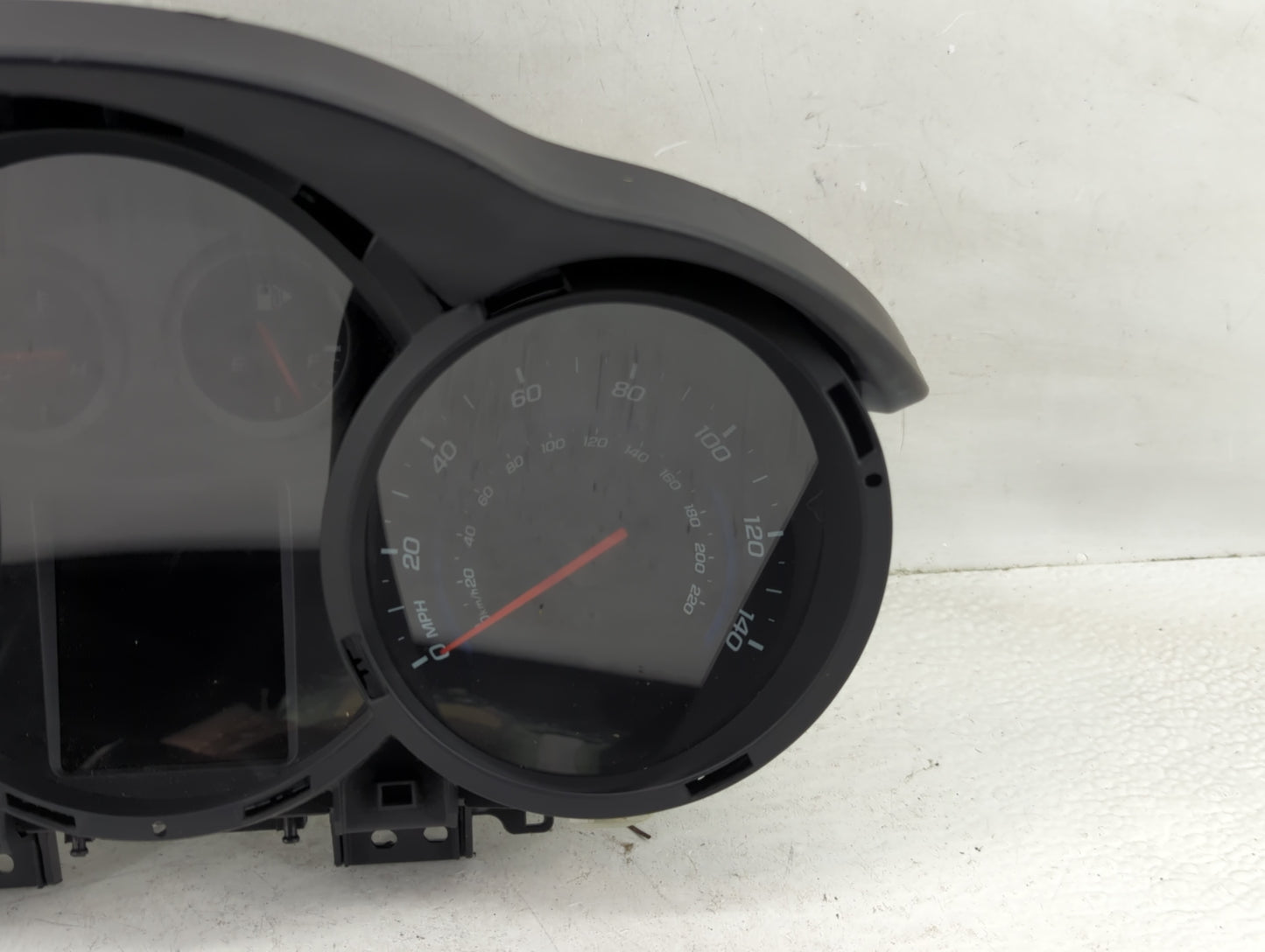 2013-2014 Chevrolet Cruze Instrument Cluster Speedometer Gauges P/N:95129378 Fits Fits 2013 2014 OEM Used Auto Parts - Oemus
