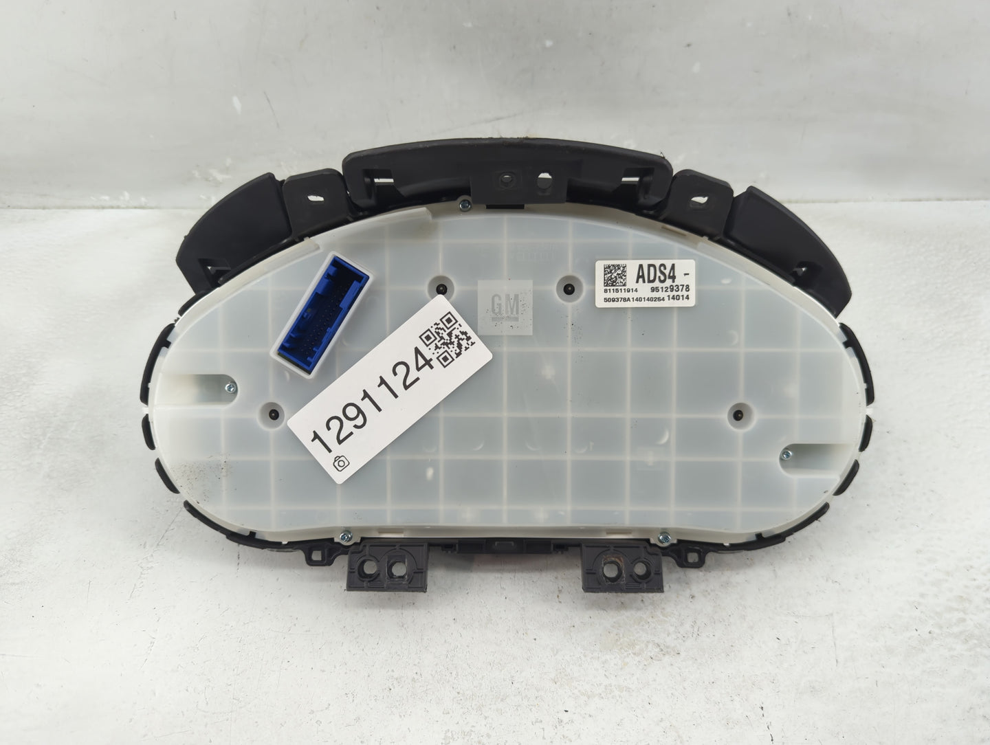 2013-2014 Chevrolet Cruze Instrument Cluster Speedometer Gauges P/N:95129378 Fits Fits 2013 2014 OEM Used Auto Parts - Oemus
