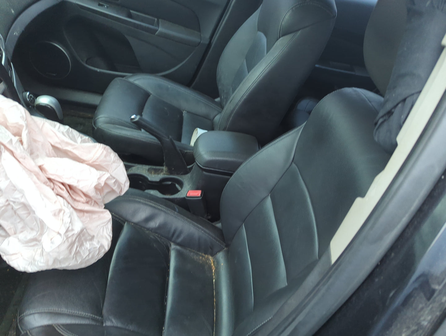 2012-2016 Chevrolet Cruze Driver Front Seat Oem 1299763 - Oemusedautoparts1.com