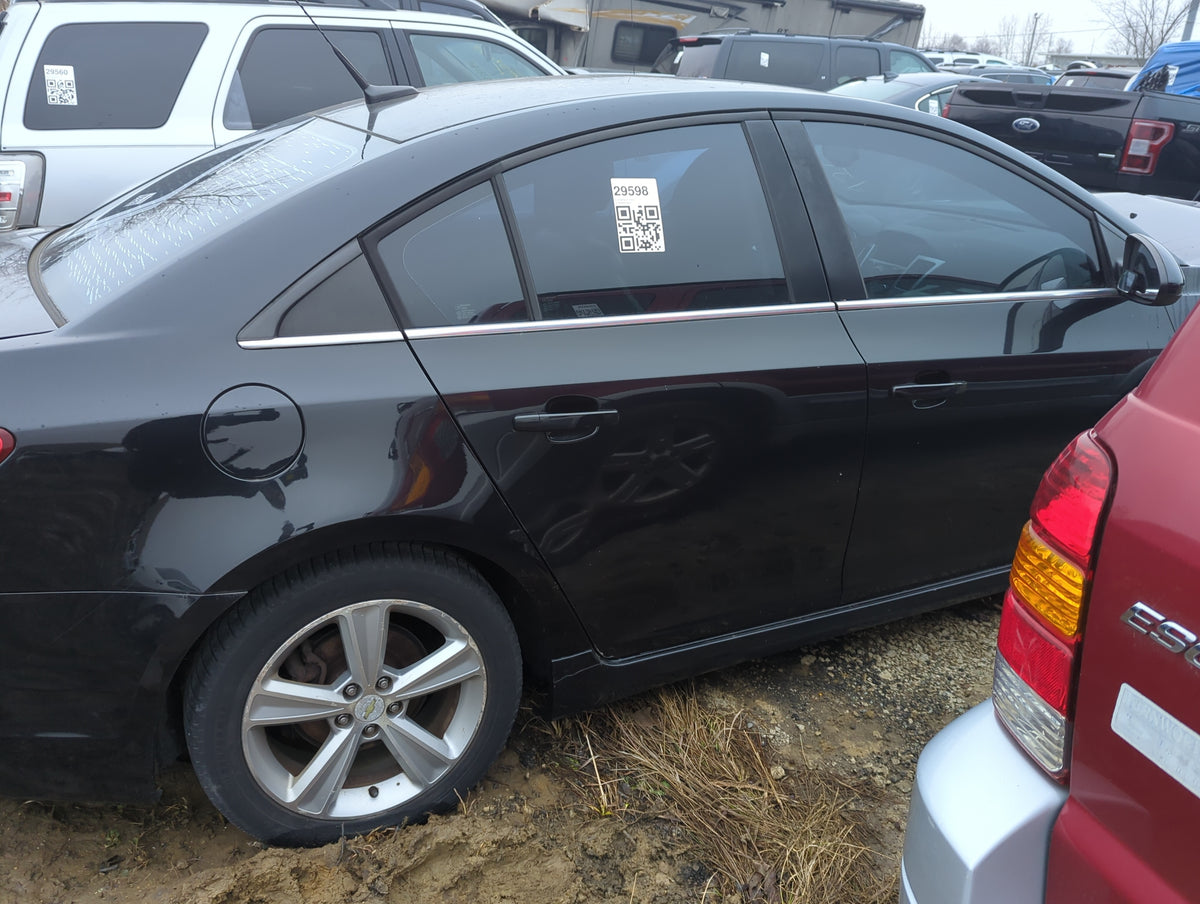 2013-2016 Chevrolet Cruze Passenger Rear Door Oem 1299820 - Oemusedautoparts1.com