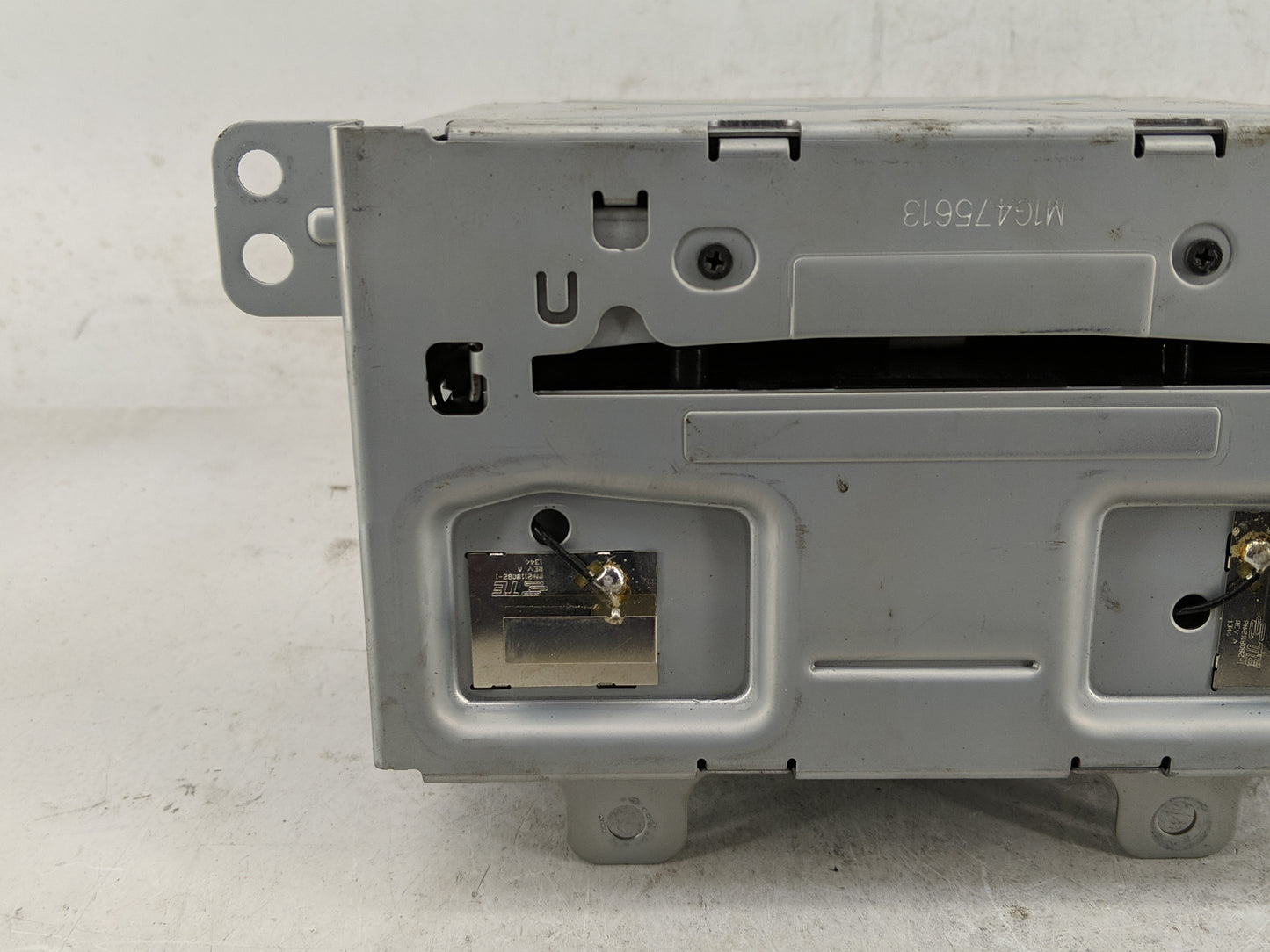 2014 Chevrolet Cruze Radio AM FM Cd Player Receiver Replacement P/N:23206821 Fits OEM Used Auto Parts - Oemusedautoparts1.co