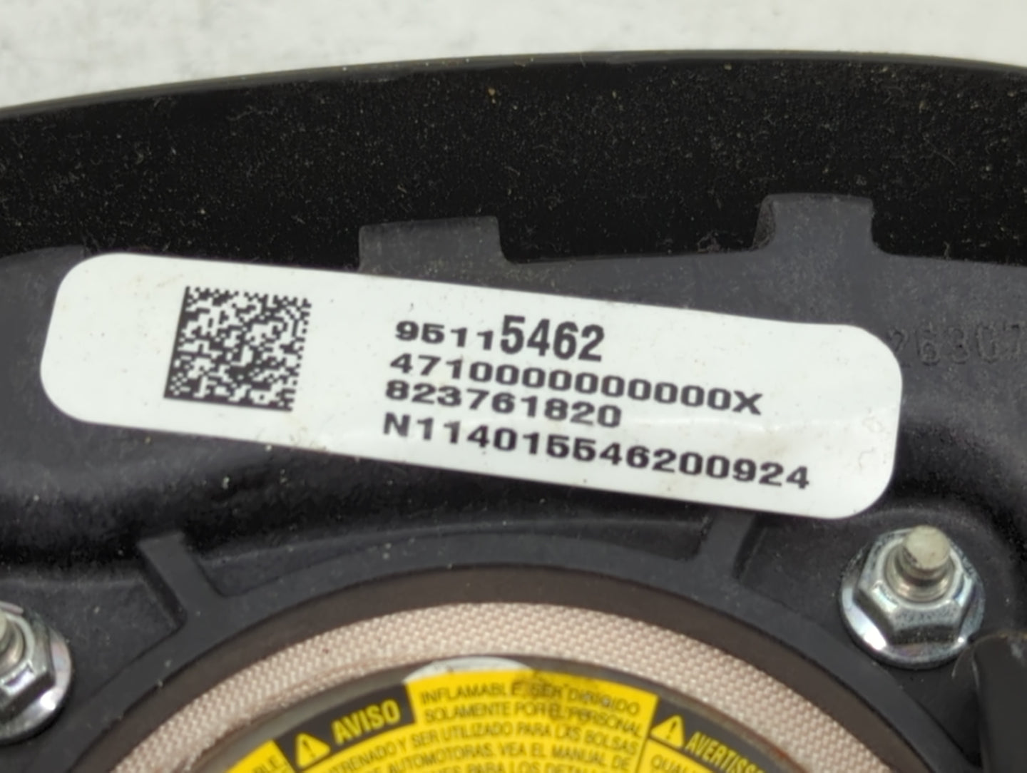 2013-2016 Chevrolet Cruze Air Bag Driver Left Steering Wheel Mounted P/N:95115462 Fits Fits 2013 2014 2015 2016 OEM Used Aut