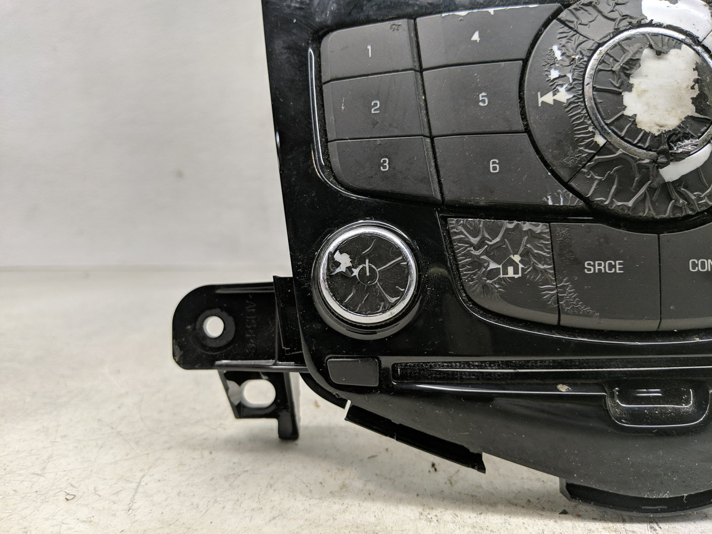 2014 Chevrolet Cruze Climate Control Module Temperature AC/Heater Replacement P/N:95166368 Fits OEM Used Auto Parts - Oemuse