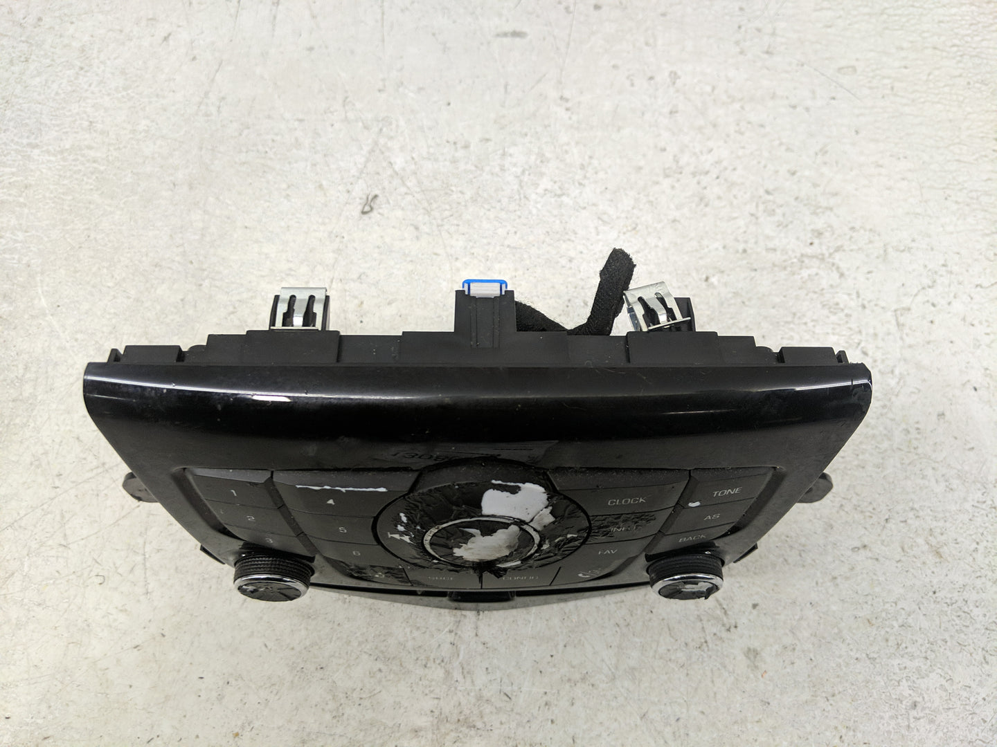 2014 Chevrolet Cruze Climate Control Module Temperature AC/Heater Replacement P/N:95166368 Fits OEM Used Auto Parts - Oemuse