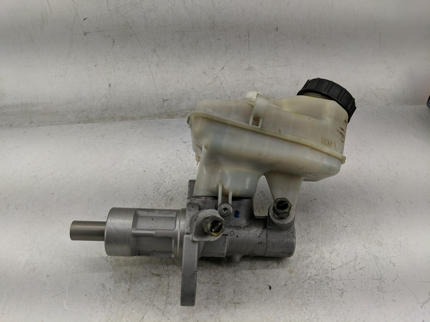 2011-2016 Chevrolet Cruze Brake Master Cylinder - Oemusedautoparts1.com