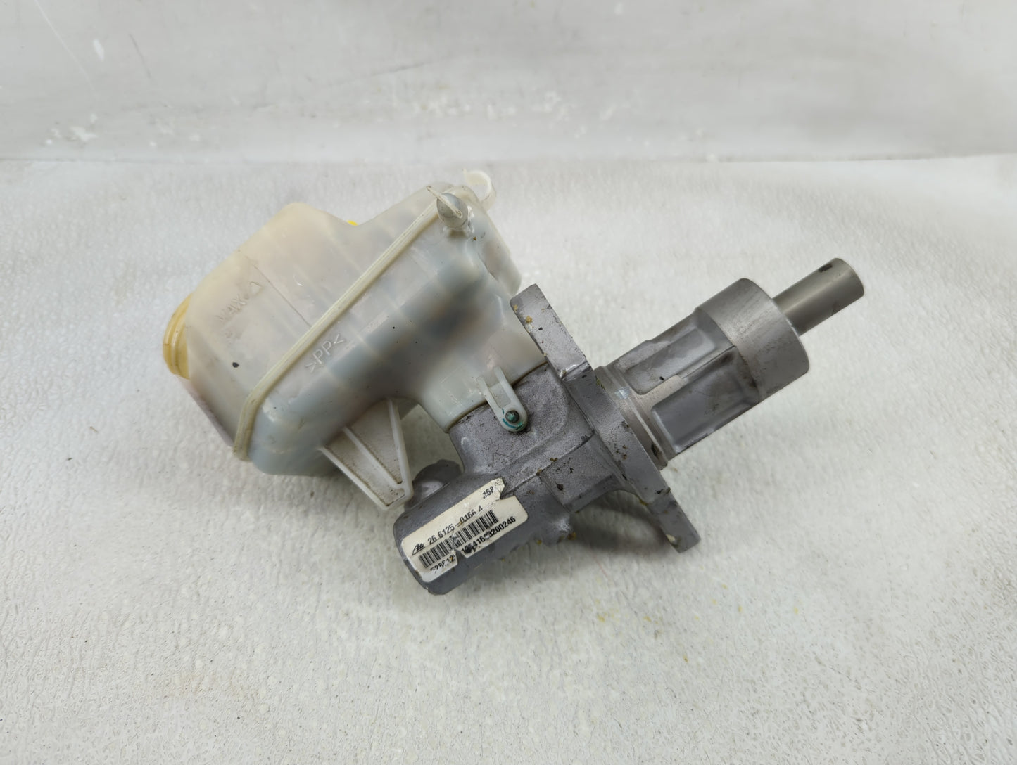2011-2016 Chevrolet Cruze Brake Master Cylinder - Oemusedautoparts1.com