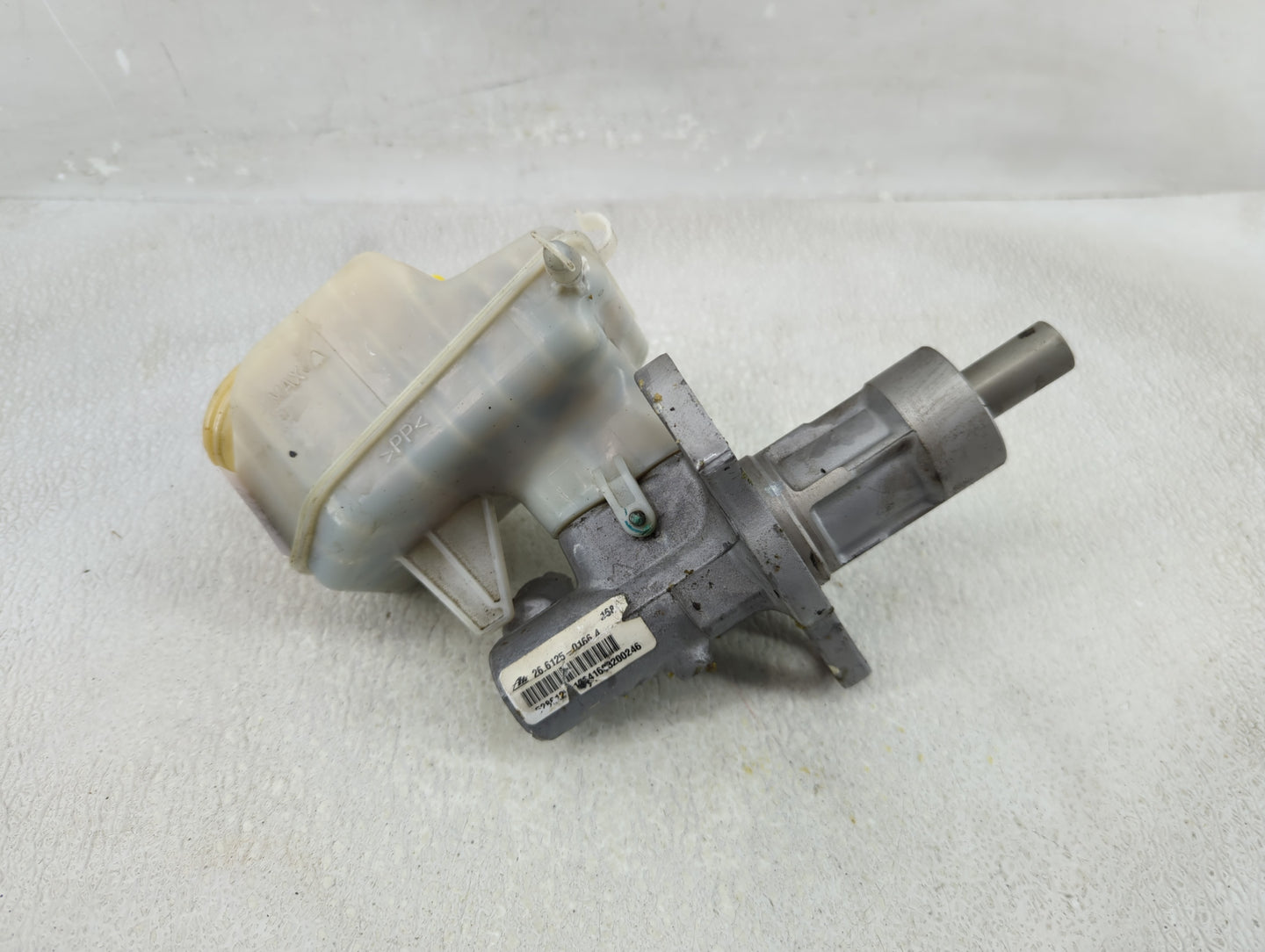 2011-2016 Chevrolet Cruze Brake Master Cylinder 1312584 - Oemusedautoparts1.com
