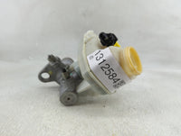 2011-2016 Chevrolet Cruze Brake Master Cylinder 1312584 - Oemusedautoparts1.com