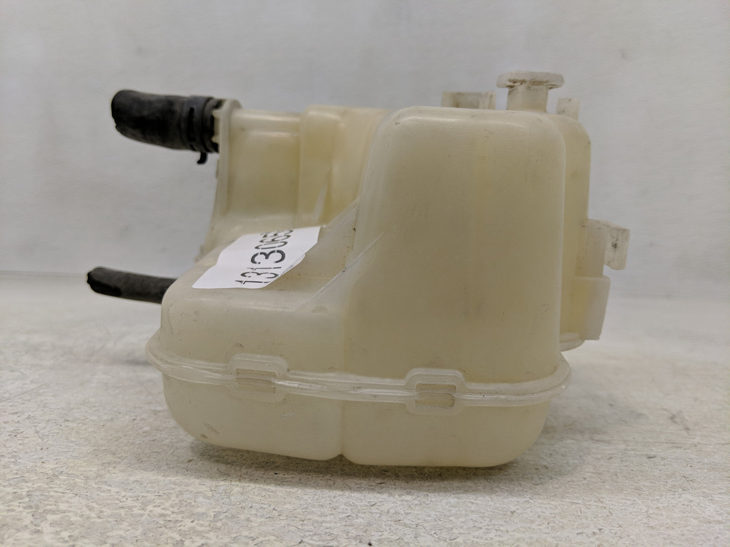 2011 Chevrolet Cruze Radiator Coolant Overflow Expansion Tank Bottle 1313065 - Oemusedautoparts1.com