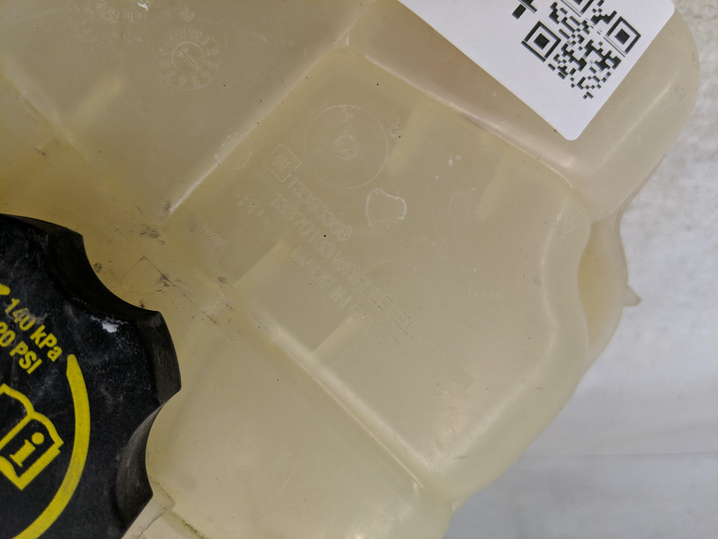 2011 Chevrolet Cruze Radiator Coolant Overflow Expansion Tank Bottle 1313114 - Oemusedautoparts1.com