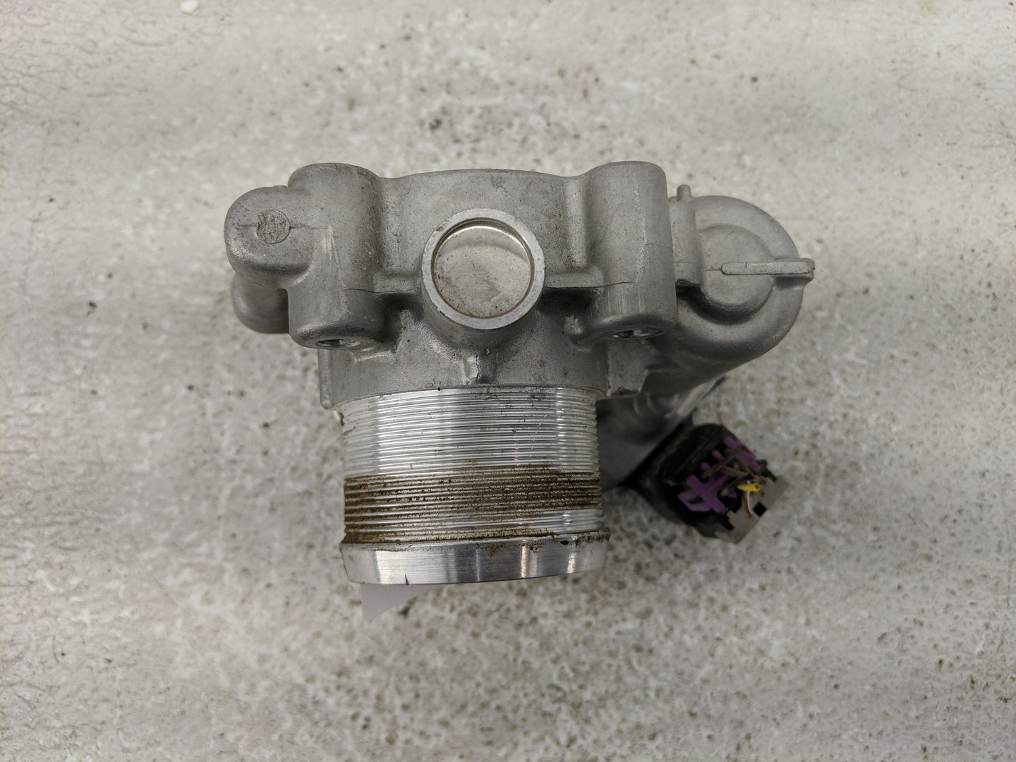 2011-2016 Chevrolet Cruze Throttle Body P/N:55 565 489 Fits Fits 2011 2012 2013 2014 2015 2016 2017 2018 2019 2020 2021 OEM 