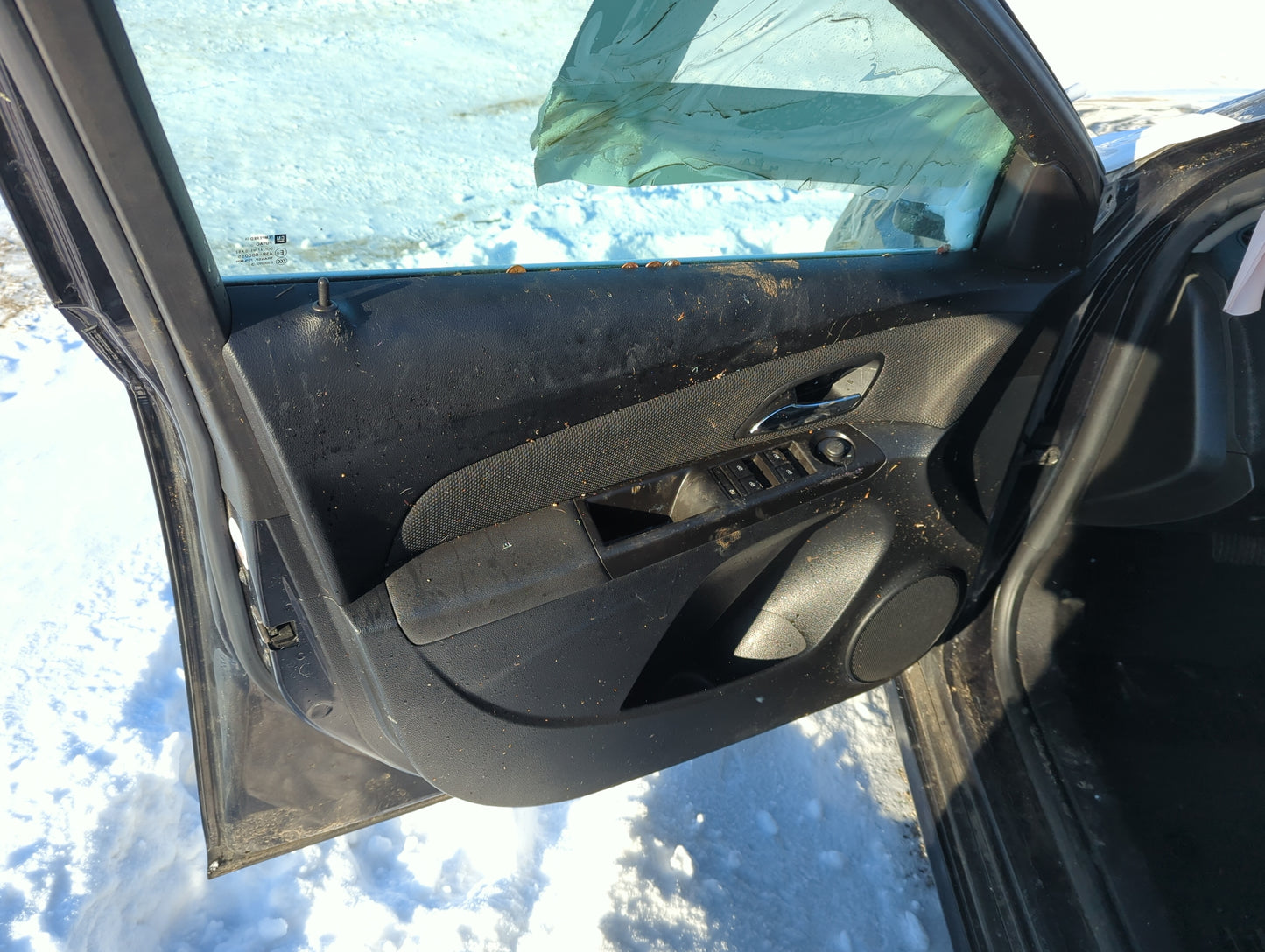 2014 Chevrolet Cruze Front Left Driver Interior Door Panel Trim 1319841 - Oemusedautoparts1.com