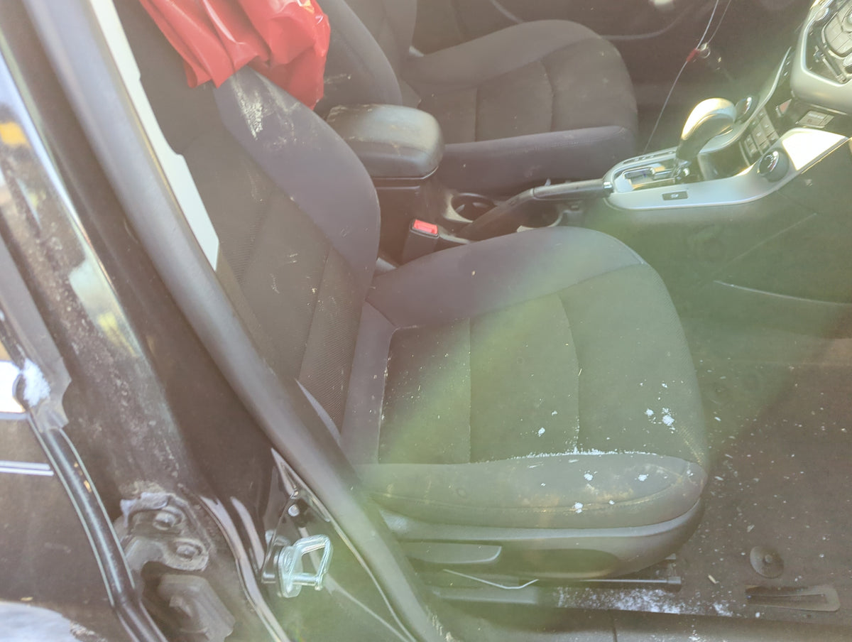 2012-2016 Chevrolet Cruze Passenger Front Seat Oem 1319846 - Oemusedautoparts1.com
