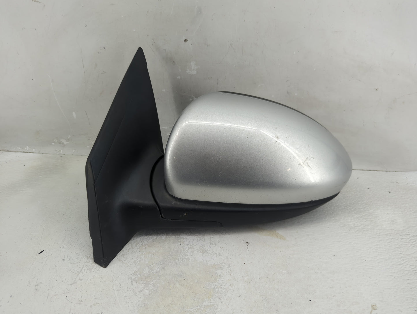 2011-2016 Chevrolet Cruze Driver Side View Mirror - Left Door Mirror OEM Used - Oemusedautoparts1.com