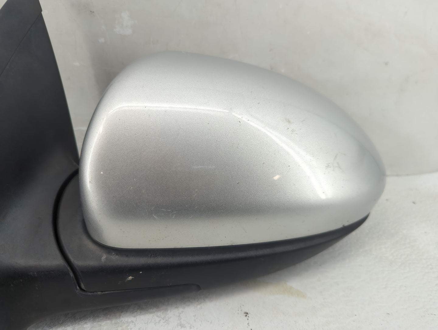 2011-2016 Chevrolet Cruze Driver Side View Mirror - Left Door Mirror OEM Used - Oemusedautoparts1.com