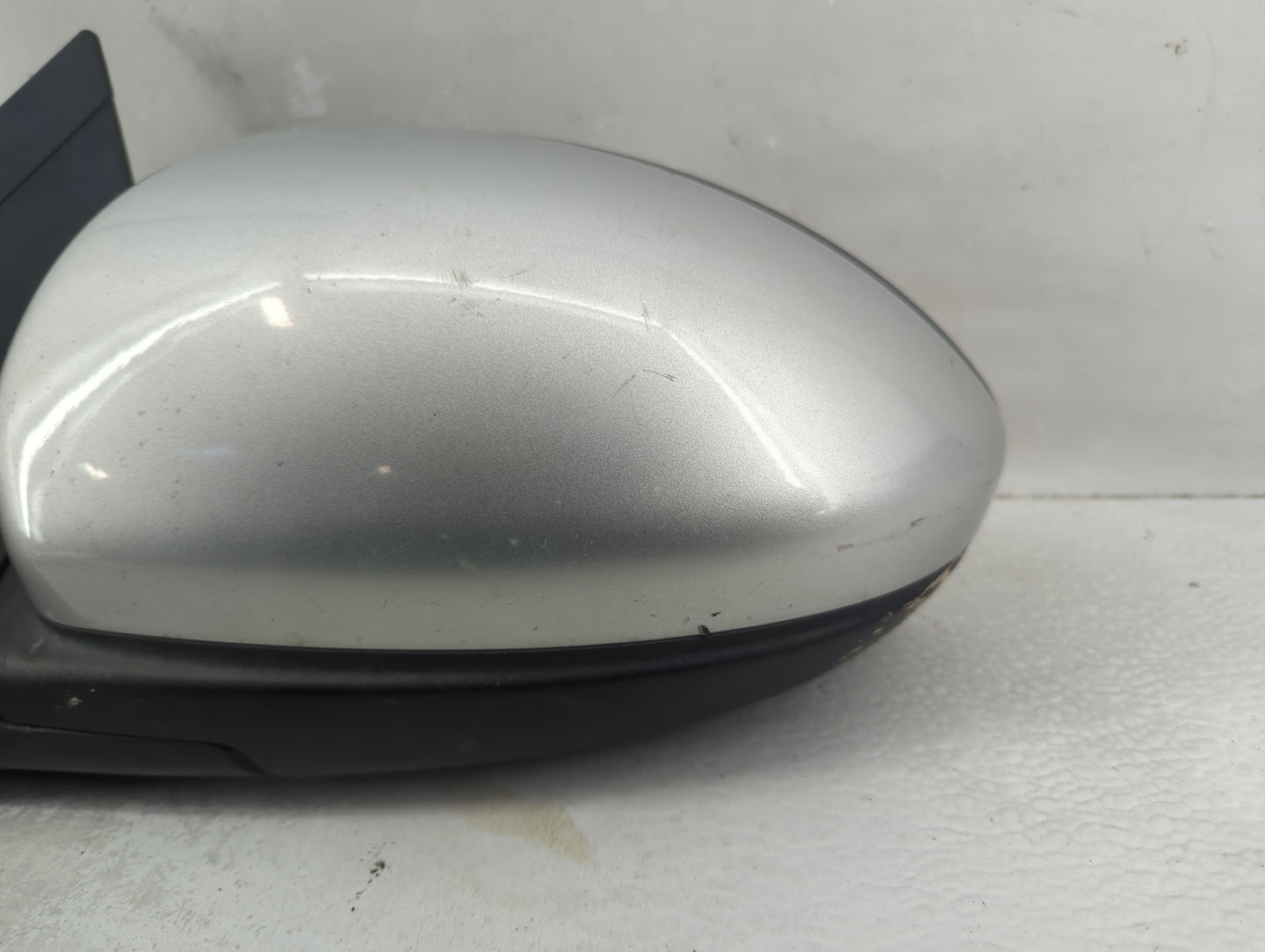 2011-2016 Chevrolet Cruze Driver Side View Mirror - Left Door Mirror OEM Used - Oemusedautoparts1.com