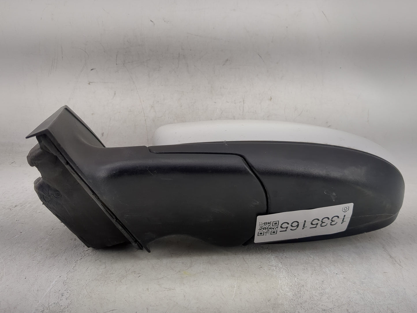 2011-2016 Chevrolet Cruze Driver Side View Mirror - Left Door Mirror OEM Used - Oemusedautoparts1.com