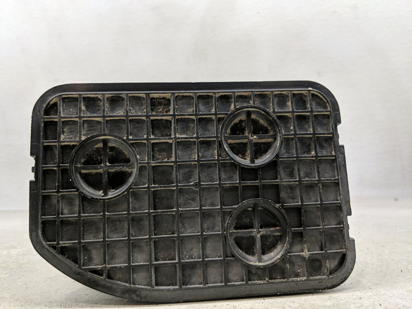 2014 Chevrolet Cruze Fuel Vapor Charcoal Canister 1356641 - Oemusedautoparts1.com