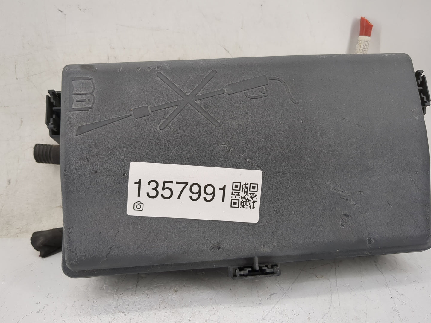 2011-2014 Chevrolet Cruze Fusebox Fuse Box Panel Relay Module Fits Fits 2011 2012 2013 2014 OEM Used Auto Parts - Oemusedaut