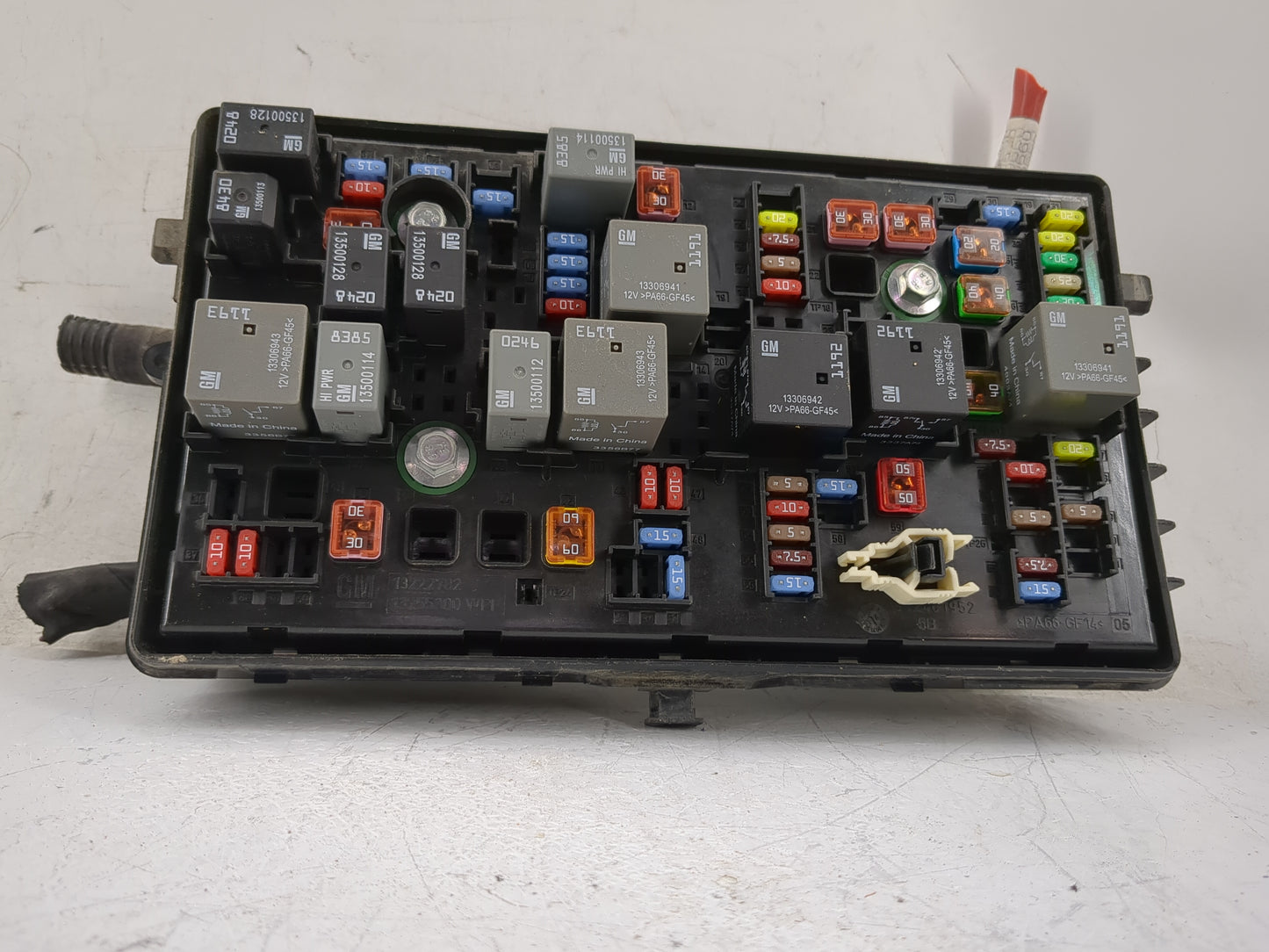 2011-2014 Chevrolet Cruze Fusebox Fuse Box Panel Relay Module Fits Fits 2011 2012 2013 2014 OEM Used Auto Parts - Oemusedaut