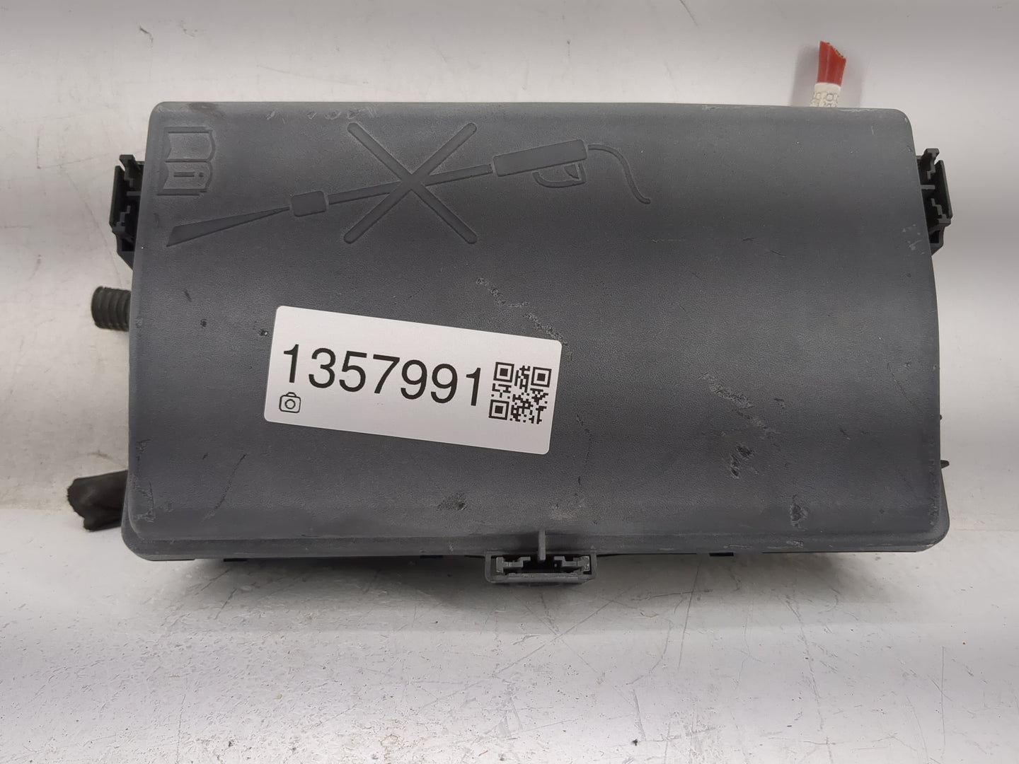 2011-2014 Chevrolet Cruze Fusebox Fuse Box Panel Relay Module Fits Fits 2011 2012 2013 2014 OEM Used Auto Parts - Oemusedaut