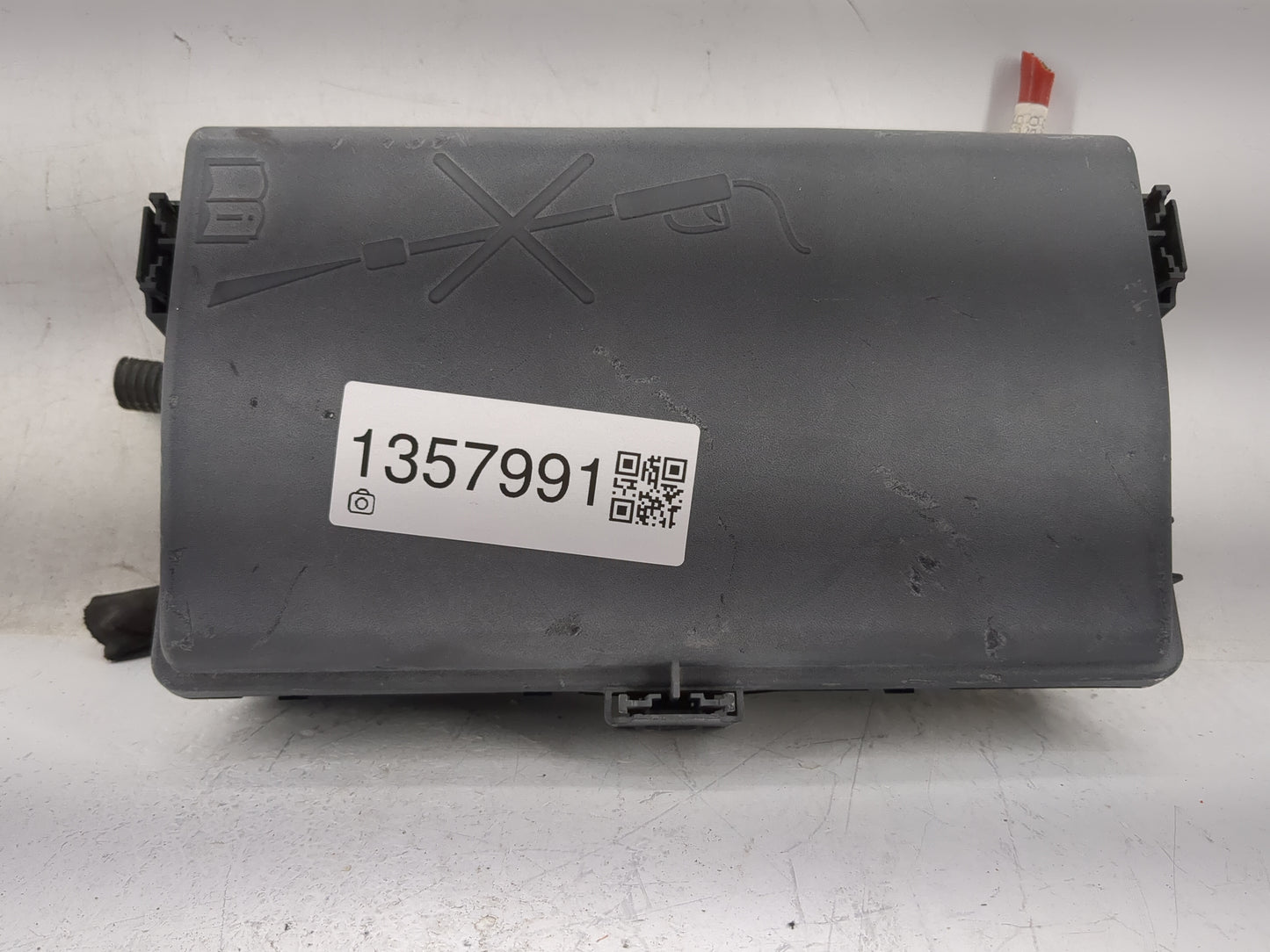 2011-2014 Chevrolet Cruze Fusebox Fuse Box Panel Relay Module Fits Fits 2011 2012 2013 2014 OEM Used Auto Parts - Oemusedaut