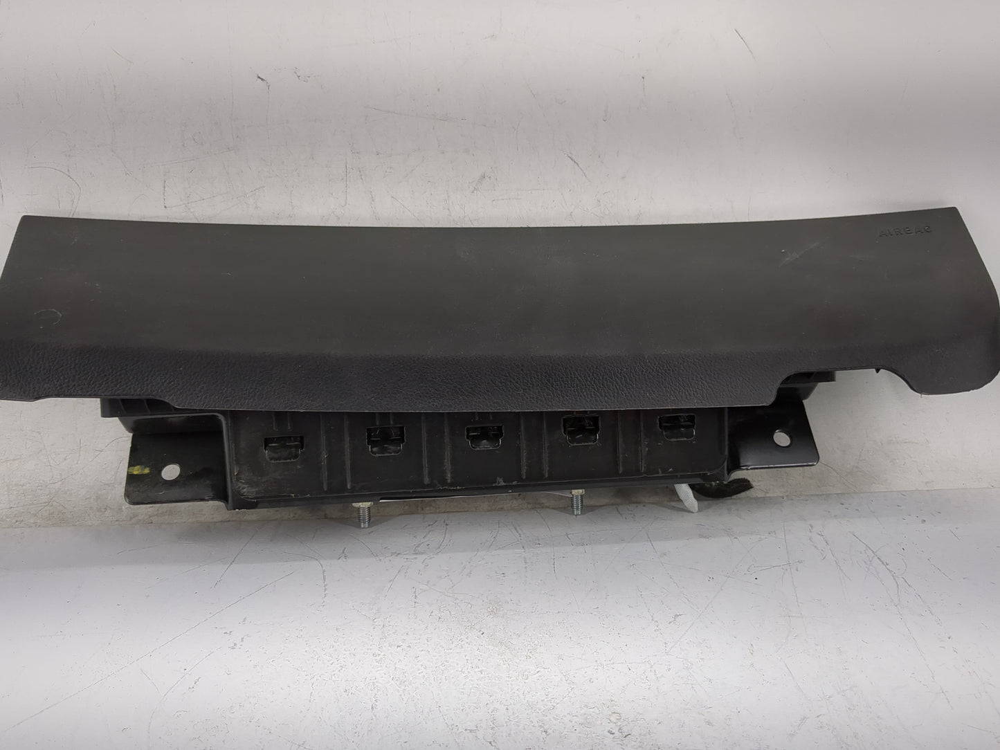 2014 Chevrolet Cruze Air Bag Passenger Right Knee OEM P/N:A1IM01-309BC4BJ4G0 20TML004BCXDE1060TP Fits OEM Used Auto Parts - 