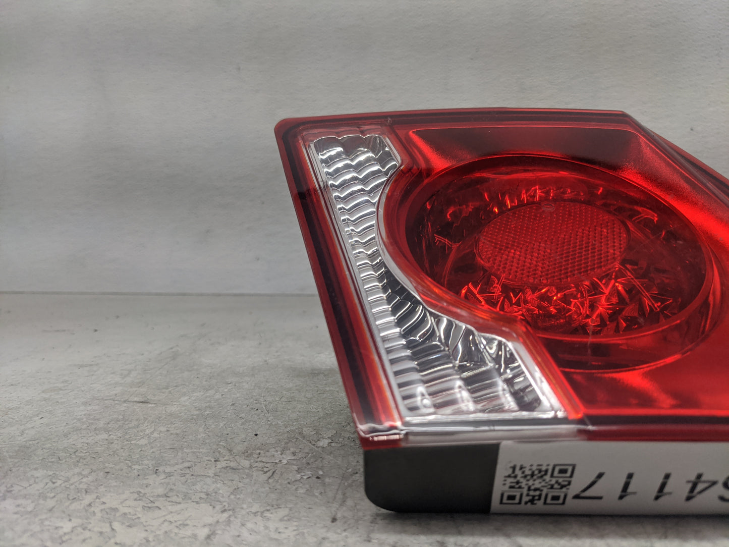 2011-2016 Chevrolet Cruze Tail Light Assembly Passenger Right OEM Fits Fits 2011 2012 2013 2014 2015 2016 OEM Used Auto Part
