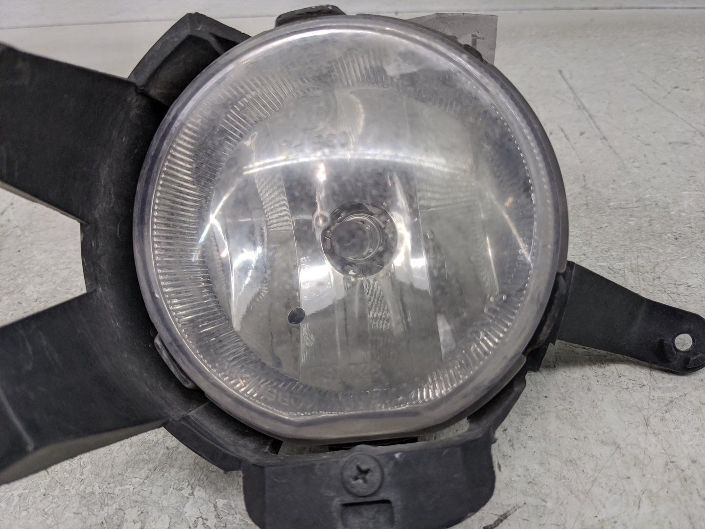 2011-2014 Chevrolet Cruze Passenger Right Oem Fog Light Lamp - Oemusedautoparts1.com