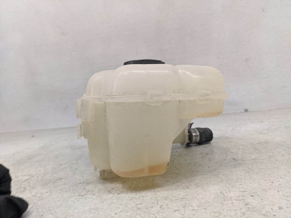 2011 Chevrolet Cruze Radiator Coolant Overflow Expansion Tank Bottle 1367118 - Oemusedautoparts1.com