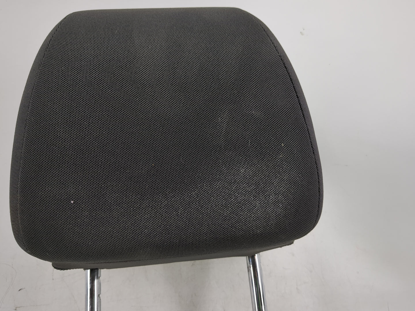 2012-2016 Chevrolet Cruze Headrest Head Rest Front Driver Passenger Seat - Oemusedautoparts1.com