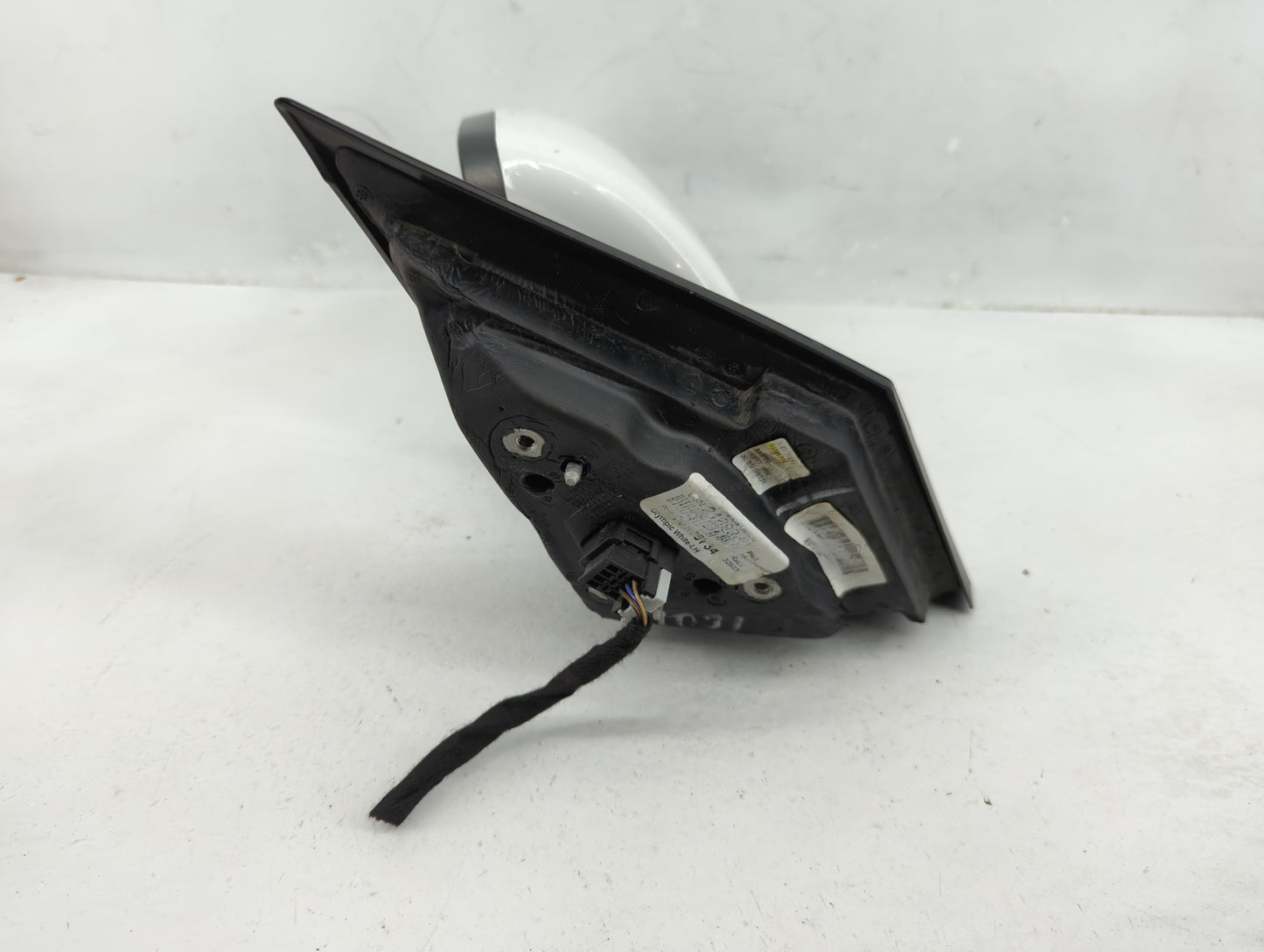 2011-2016 Chevrolet Cruze Driver Side View Mirror - Left Door Mirror OEM Used - Oemusedautoparts1.com